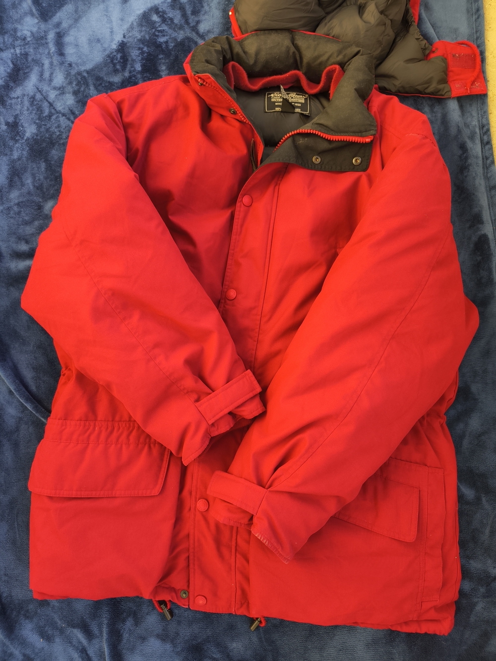 Eddie Bauer Goose Down Hooded Parka Red Men’s XL